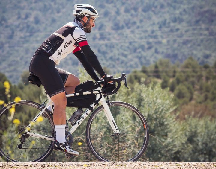 Right posture when cycling