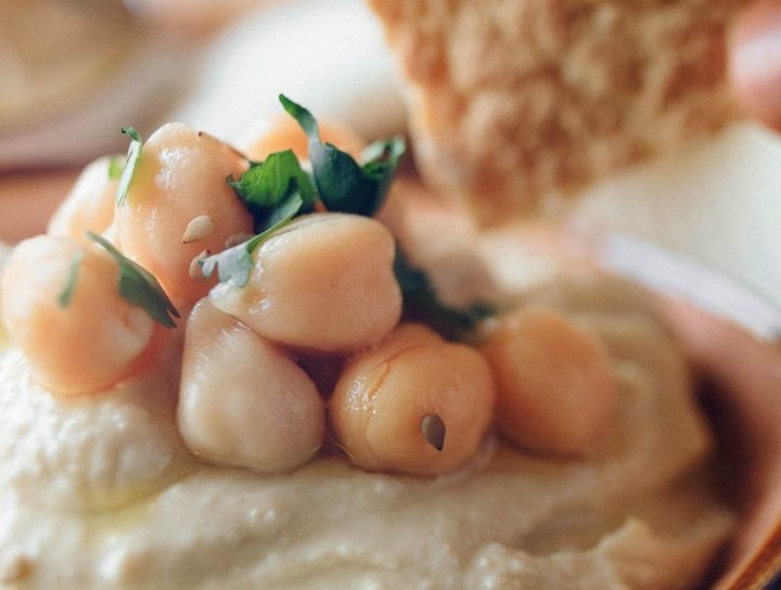 Hummus with a few cooked chickpeas