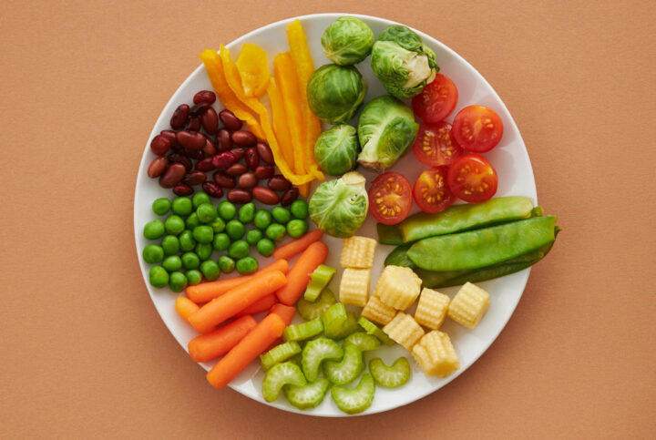 A plate full of vegetables