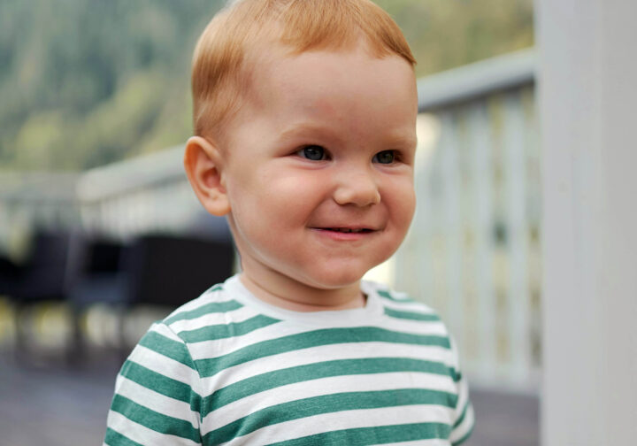 A curious child that stops to observe the environment